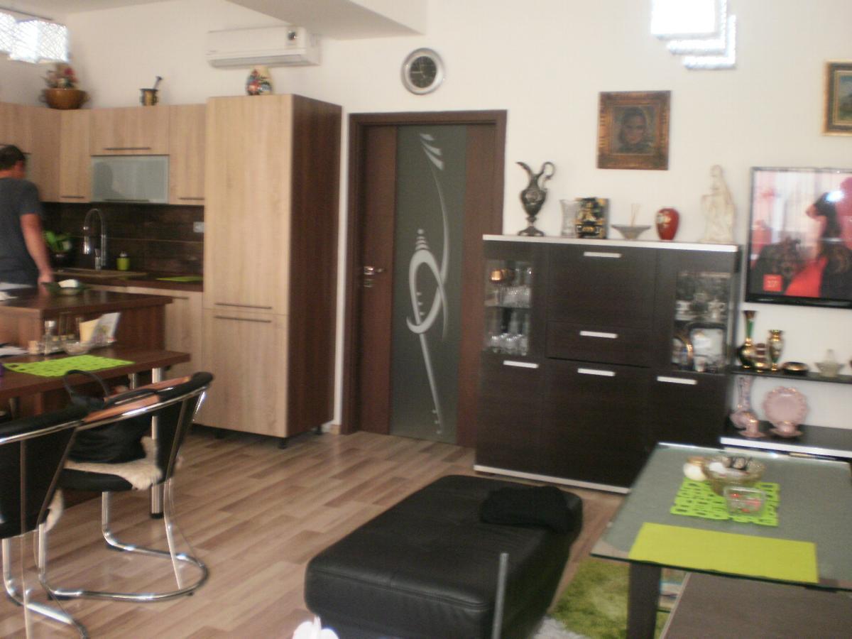 Aki - 2 +kk Homestay *
